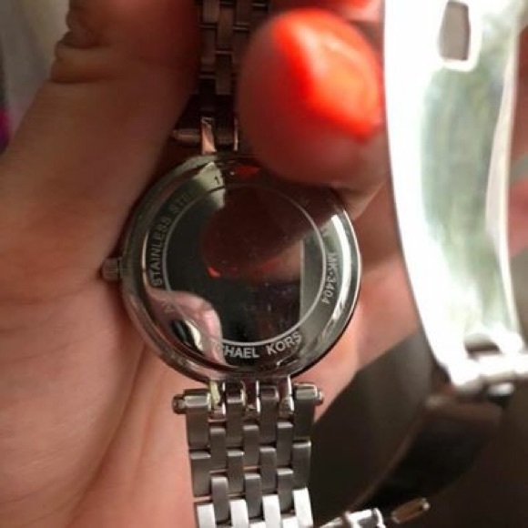 ❗️SOLD ❗️Michael Kors Darci Crystal Watch - Picture 5 of 5
